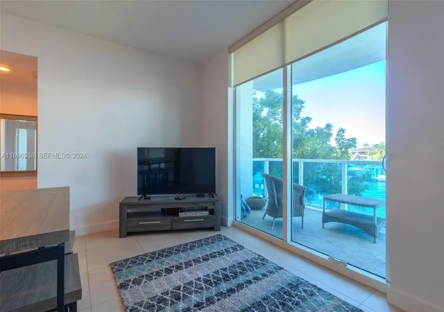 2nd image of 1945 S Ocean Dr #M5, Hallandale Beach, FL 33009 | MLS# A11696538
