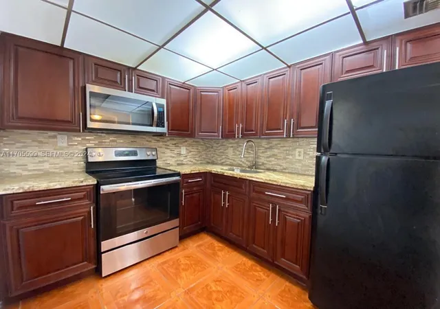 Homes for sale in Miami, FL | 15600 Nw 7Th Ave #520, Miami, FL 33169 | MLS# A11705599