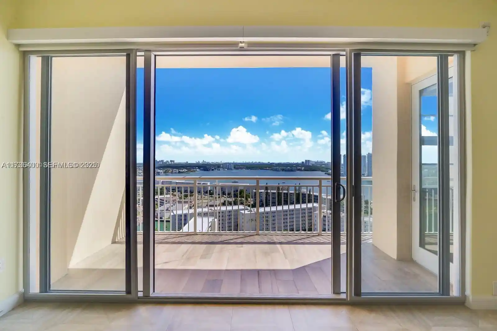 Photo 1 of Sale Pending at 18031 Biscayne Blvd #PH01, Aventura, FL 33160 | MLS# A11736400 | Listing updated on 2026-10-17