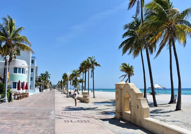 3rd image of 3801 S Ocean Dr #12M, Hollywood, FL 33019 | MLS# A11657583