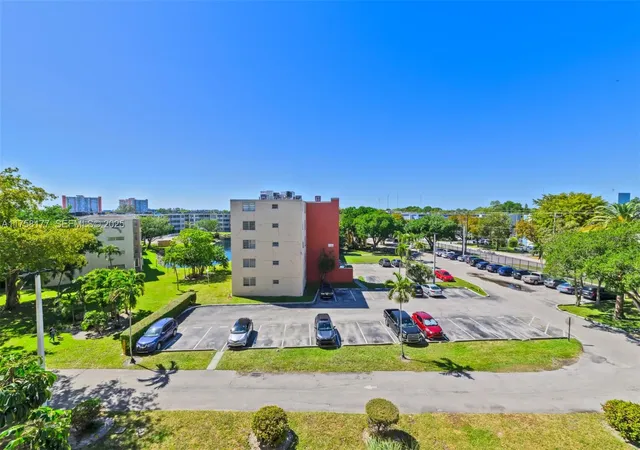5th image of 1770 Ne 191St St #5081, Miami, FL 33179 | MLS# A11758177