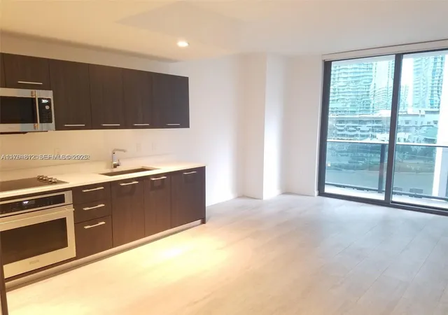 3rd image of 55 Sw 9Th St #1107, Miami, FL 33130 | MLS# A11761812