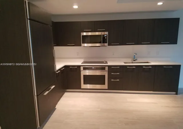 4th image of 55 Sw 9Th St #1107, Miami, FL 33130 | MLS# A11761812