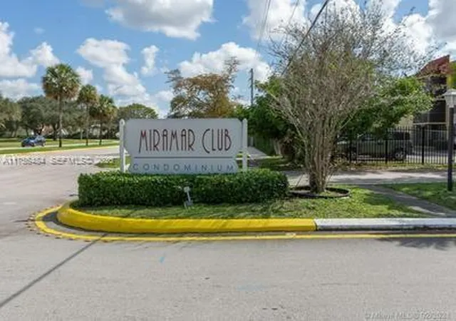 Homes for sale in Miramar, FL | 3400 Foxcroft Rd 212 #212, Miramar, FL 33025 | MLS# A11756484