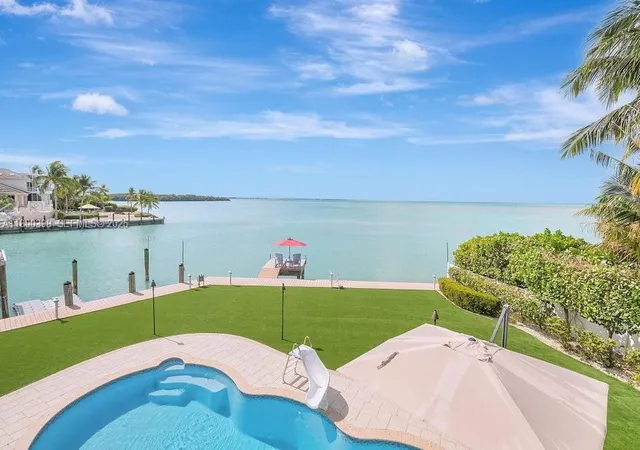 1st image of 162 Bayview Dr, Islamorada, FL 33036 | MLS# A11800398