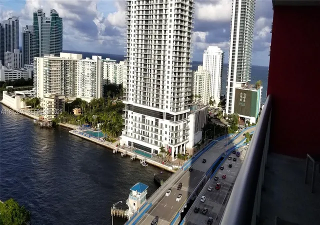 3rd image of 2602 E Hallandale Beach Blvd #R2010, Hallandale Beach, FL 33009 | MLS# A11812840