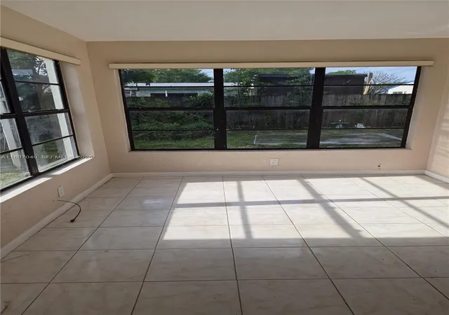 5th image of 3161 Nw 5Th St, Lauderhill, FL 33311 | MLS# A11807040