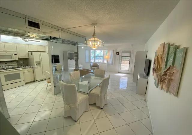 5th image of 1902 Bermuda Cir #G3, Coconut Creek, FL 33066 | MLS# A11811361
