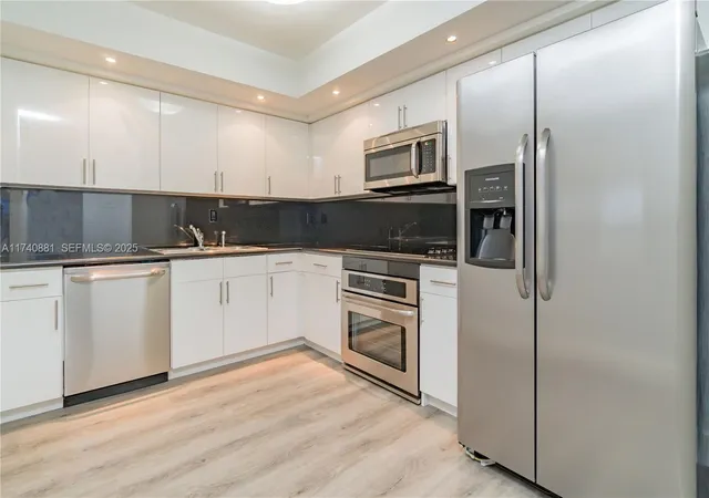 2nd image of 3530 Mystic Pointe Dr #1513, Aventura, FL 33180 | MLS# A11740881