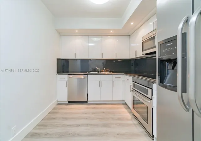 3rd image of 3530 Mystic Pointe Dr #1513, Aventura, FL 33180 | MLS# A11740881