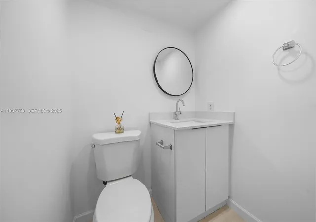 5th image of 4222 Inverrary Blvd #4211, Lauderhill, FL 33319 | MLS# A11807759