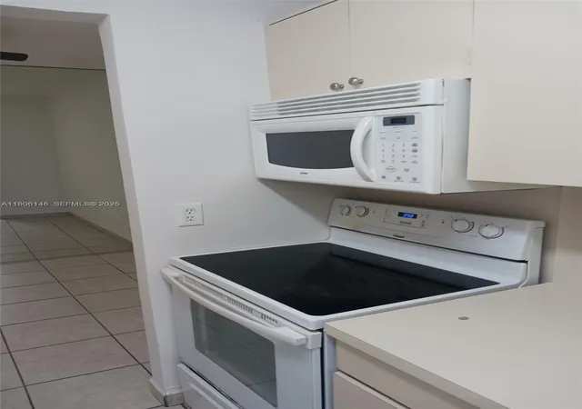 1st image of 2700 Ne 135Th St #30, North Miami, FL 33181 | MLS# A11806146