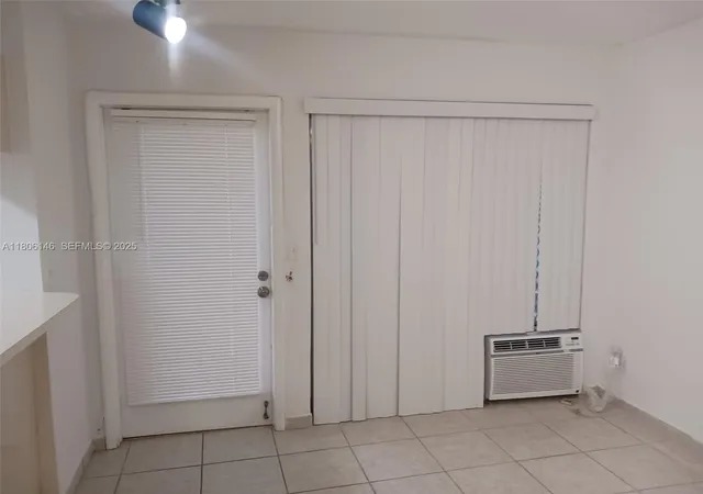 5th image of 2700 Ne 135Th St #30, North Miami, FL 33181 | MLS# A11806146