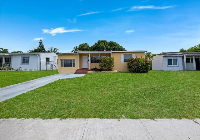 Homes for sale in Hollywood, FL | 2431 Rodman St, Hollywood, FL 33020 | MLS# A11813889