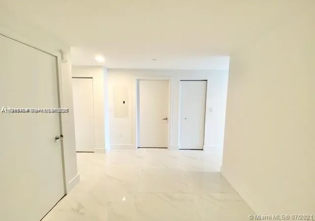 4th image of 16385 Biscayne Blvd #702, Aventura, FL 33160 | MLS# A11815434