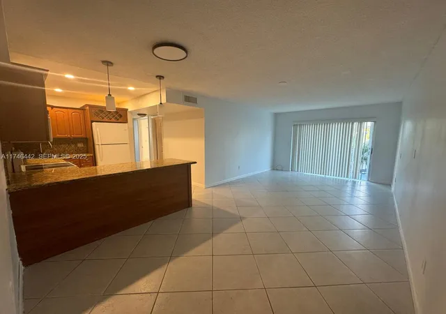 1st image of 3642 Ne 171st St #306, North Miami Beach, FL 33160 | MLS# A11746442