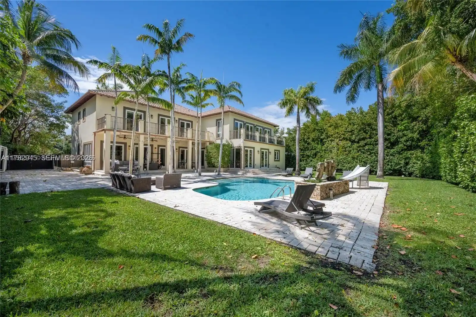 Photo 1 of Mansion for sale at 31 Island Dr, Key Biscayne, FL 33149 | MLS# A11782945 | Listing updated on 2026-10-31