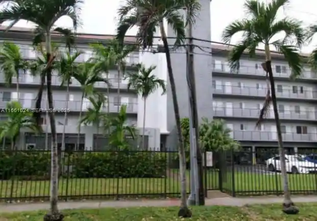 Condo for sale at 900 Sw 84Th Ave #207A, Miami, FL 33144 | MLS# A11661024