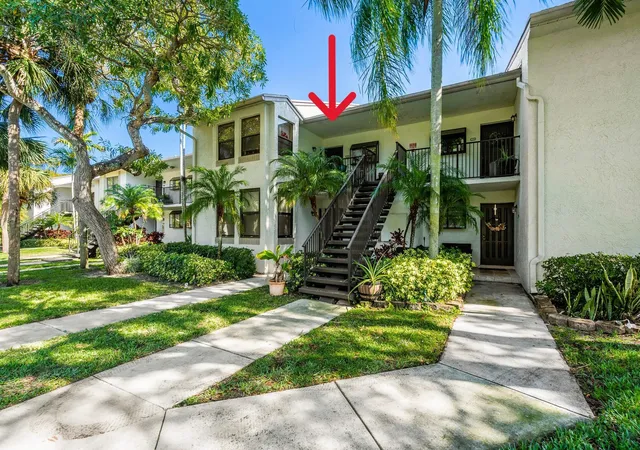 Photo 2 of Condo for sale at 1244 S Military Trl #725, Deerfield Beach, FL 33442 | MLS# F10476042 | Listing updated on 2026-10-07