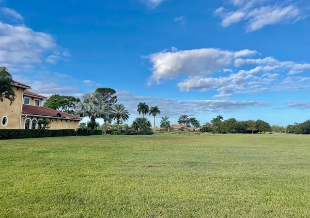 2nd image of 155 Se Bella Strano, Port Saint Lucie, FL 34984 | MLS# R11097501