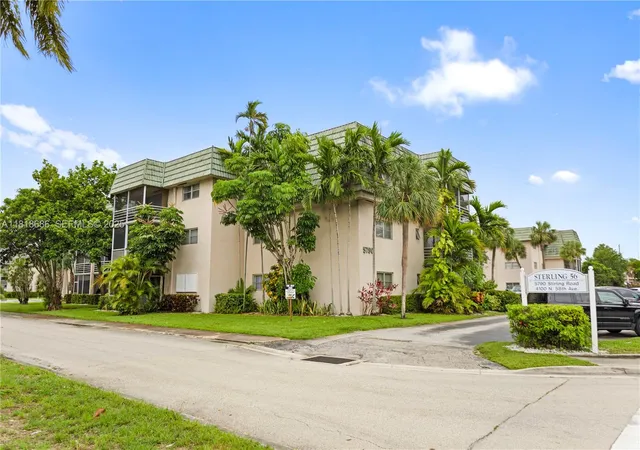 5th image of 5790 Stirling 212 #212, Hollywood, FL 33021 | MLS# A11818686