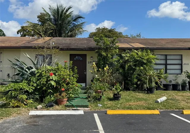 4th image of 28091 Sw 143Rd Ct, Homestead, FL 33033 | MLS# A11818755