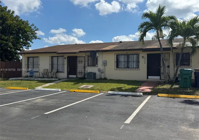 5th image of 28091 Sw 143Rd Ct, Homestead, FL 33033 | MLS# A11818755