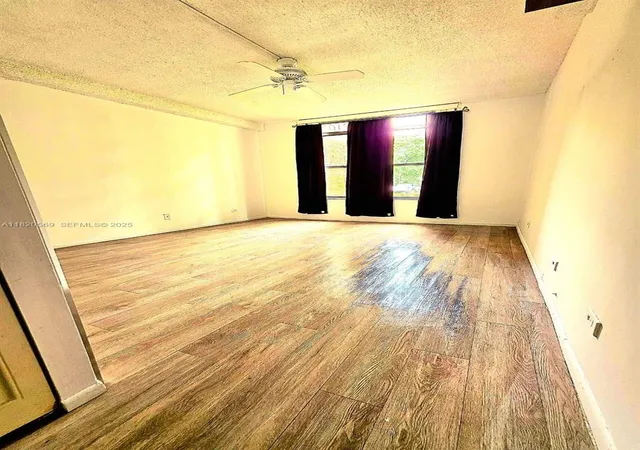 5th image of 3730 Inverrary Dr #H1V, Lauderhill, FL 33319 | MLS# A11820569