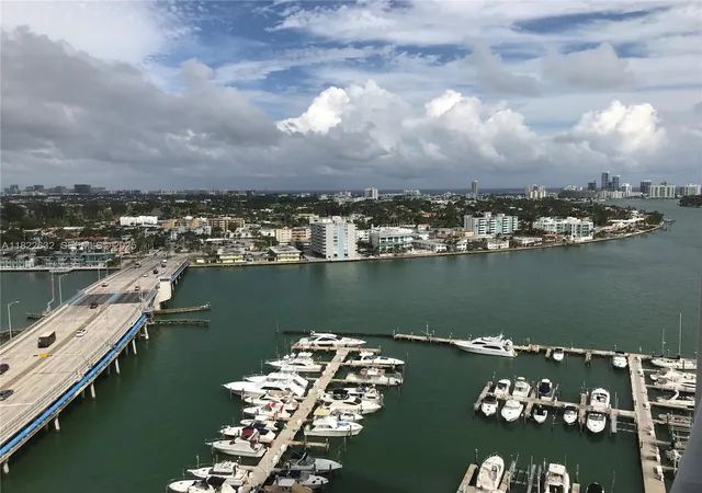14th image of 7601 E Treasure Dr #2114, North Bay Village, FL 33141 | MLS# A11822632