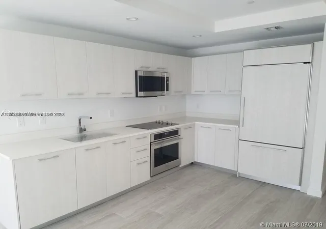 2nd image of 55 Sw 9Th St #1805, Miami, FL 33130 | MLS# A11726655