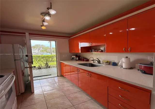 Homes for sale in Miami, FL | 16790 Ne 14th Ave #110, Miami, FL 33162 | MLS# A11769971