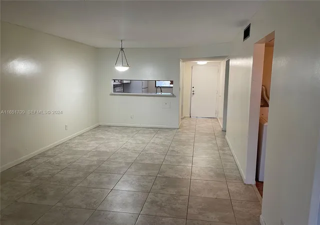 Homes for sale in Miramar, FL | 3252 Foxcroft Rd 206 #206, Miramar, FL 33025 | MLS# A11651709