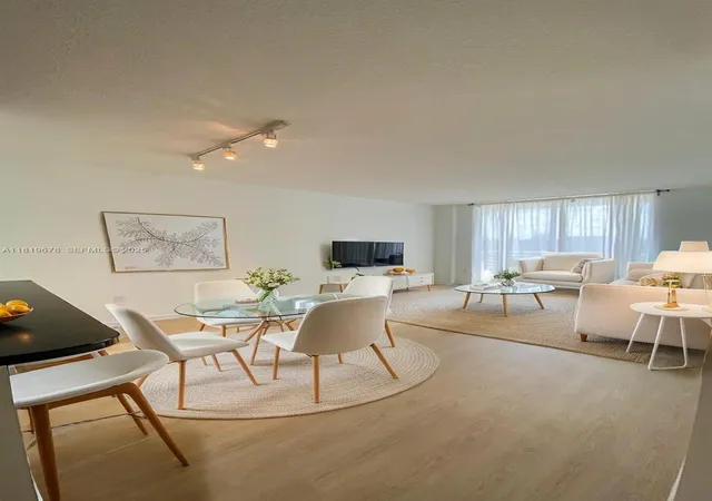 2nd image of 2775 Ne 187Th St #407, Miami, FL 33180 | MLS# A11819678