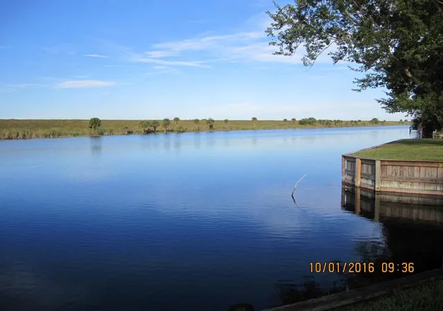 1st image of 8101 Se 99th Trl, Okeechobee, FL 34974 | MLS# R10301465