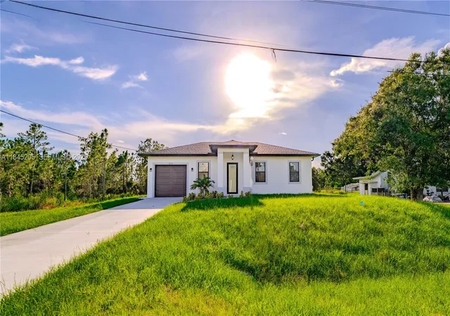 Homes for sale in Lehigh Acres, FL | 919 Glenn Ave, Lehigh Acres, FL 33972 | MLS# A11845205