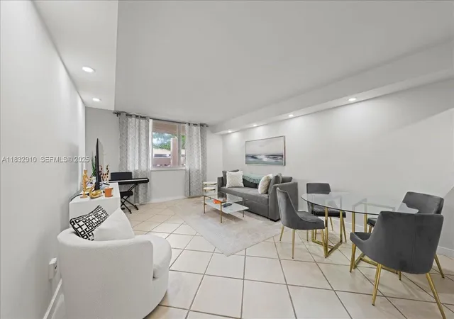 3rd image of Brickell Key Two, Miami, FL 33131