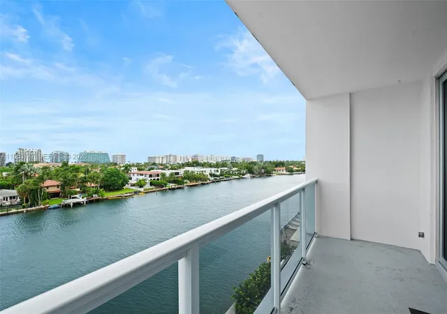 4th image of 9381 E Bay Harbor Dr #603S, Bay Harbor Islands, FL 33154 | MLS# A11653747