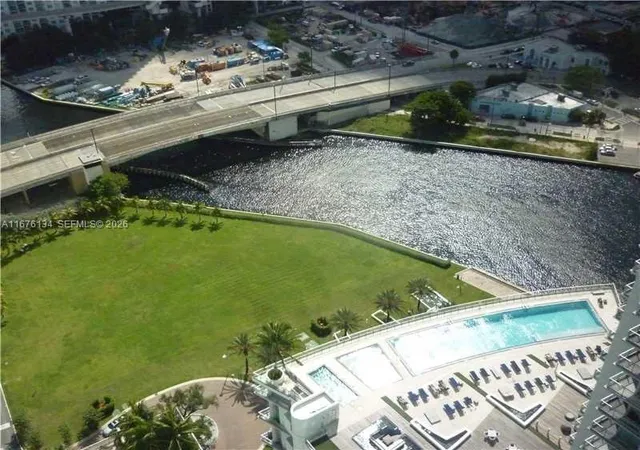 4th image of 90 Sw 3 St #3210, Miami, FL 33130 | MLS# A11676134