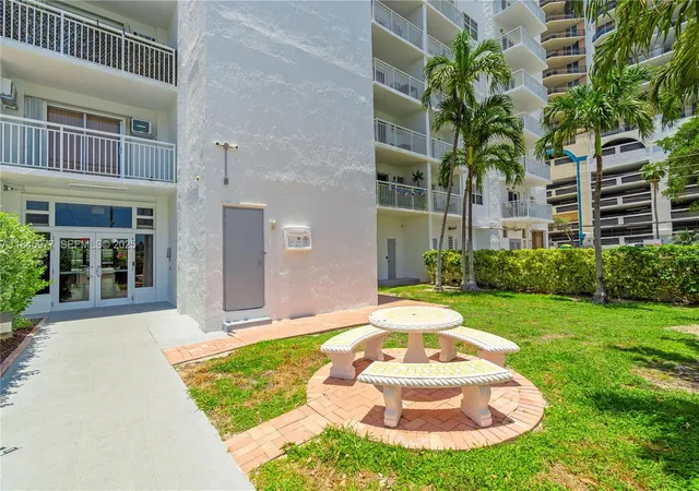 39th image of 200 S Birch Rd #1212, Fort Lauderdale, FL 33316 | MLS# A11845977