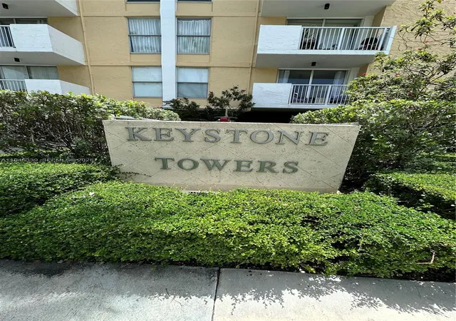 3rd image of 2020 Ne 135Th St #807, North Miami, FL 33181 | MLS# A11845339