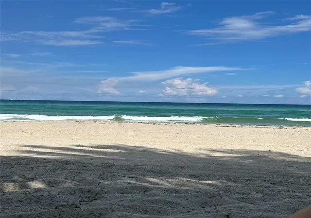 Photo 1 of Single family home for sale at 475 Ocean Blvd, Golden Beach, FL 33160 | MLS# F10415030 | Listing updated on 2026-10-27