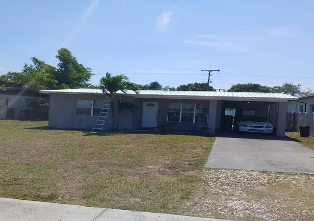 2nd image of 811 S Broadway, Lantana, FL 33462 | MLS# F10447621