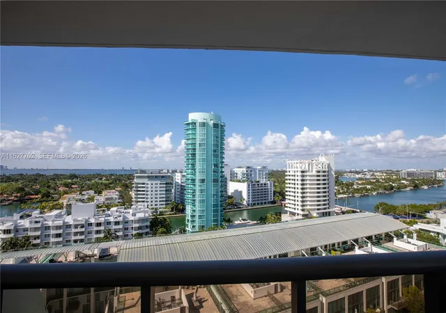 4th image of 6039 Collins Ave #1728, Miami Beach, FL 33140 | MLS# A11627702