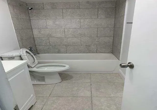 3rd image of 5900 Nw 17Th Pl #109, Sunrise, FL 33313 | MLS# A11176756