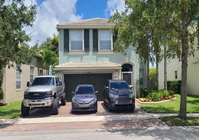 1st image of 11786 Sw Bennington Cir, Port Saint Lucie, FL 34987 | MLS# R11027741