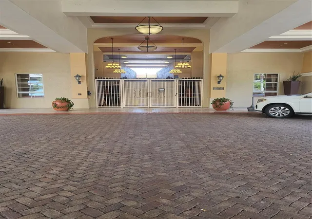 Photo 2 of Condo for sale at 520 Se 5th Avenue #3404, Fort Lauderdale, FL 33301 | MLS# F10503565 | Listing updated on 2026-09-23