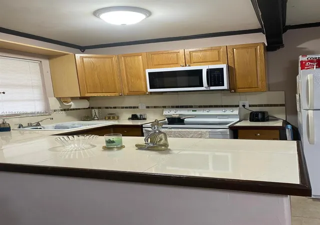 1st image of 4050 Nw 135th St #20-1, Opa Locka, FL 33054 | MLS# A11647650