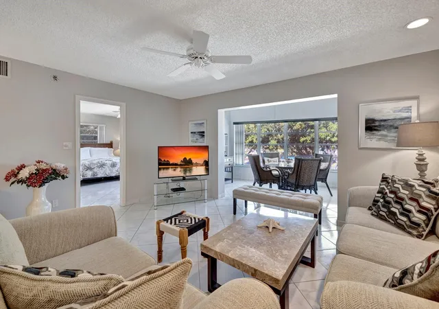 Photo 1 of Condo for sale at 4270 Nw 40th St #302, Lauderdale Lakes, FL 33319 | MLS# F10481537 | Listing updated on 2026-09-23