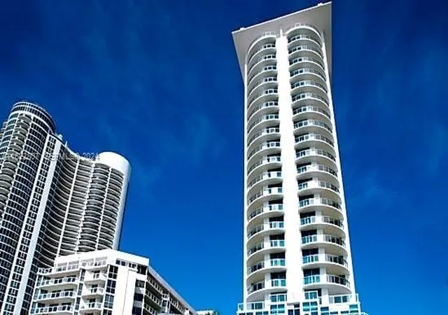 3rd image of 17315 Collins Ave #1906, Sunny Isles Beach, FL 33160 | MLS# A11622807