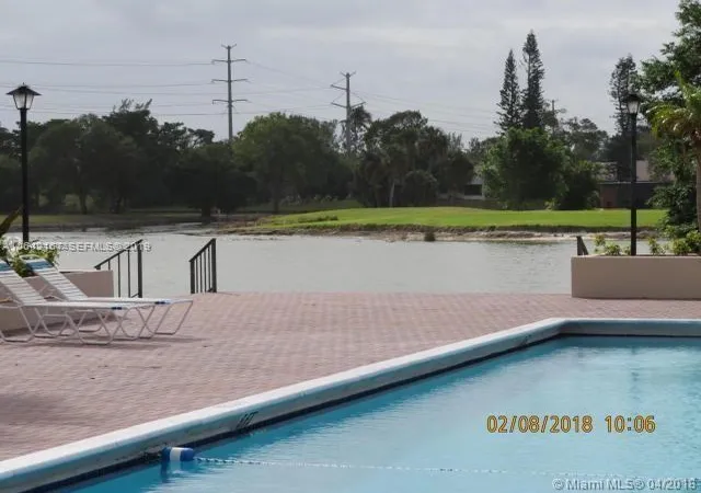 4th image of 4164 Inverrary Dr #813, Lauderhill, FL 33319 | MLS# A10642167